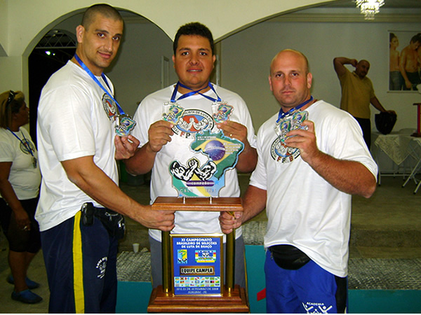 11/2008  Guardas Municipais conquistam vaga para o Mundial de Luta de Braço</tit
