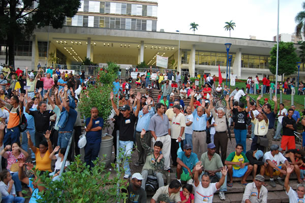  Assembléia Geral no Paço