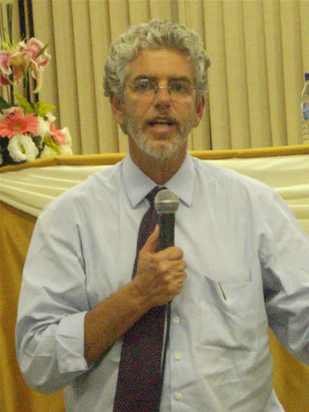 Debate  Dia dos Profissionais da Educação