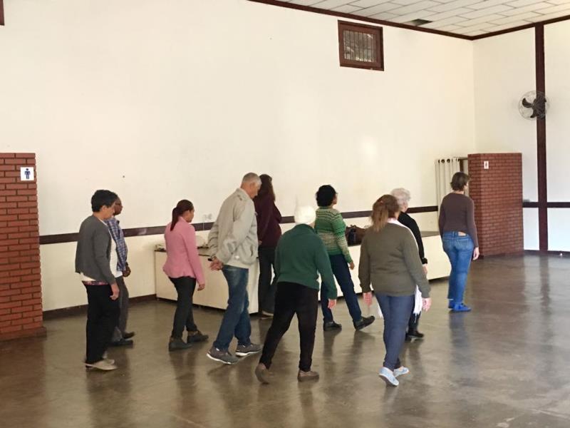 Meditação de hoje sincronizou caminhada e contemplação da natureza e do próprio corpo