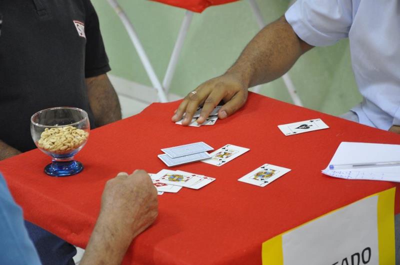 Manhã de Carteado