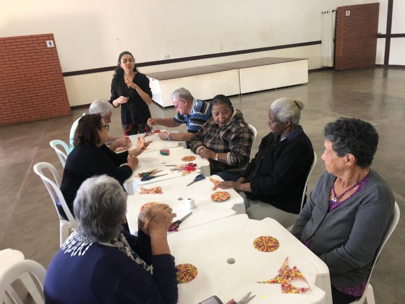 Ateliê: Confecção de Bandeiras