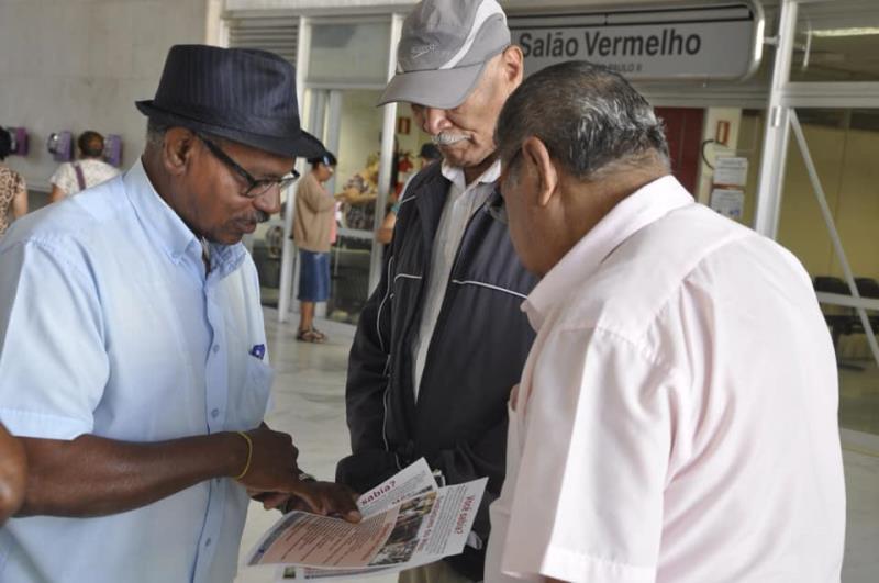 STMC esteve no Paço Municipal para orientar os Aposentados/as e Pensionistas