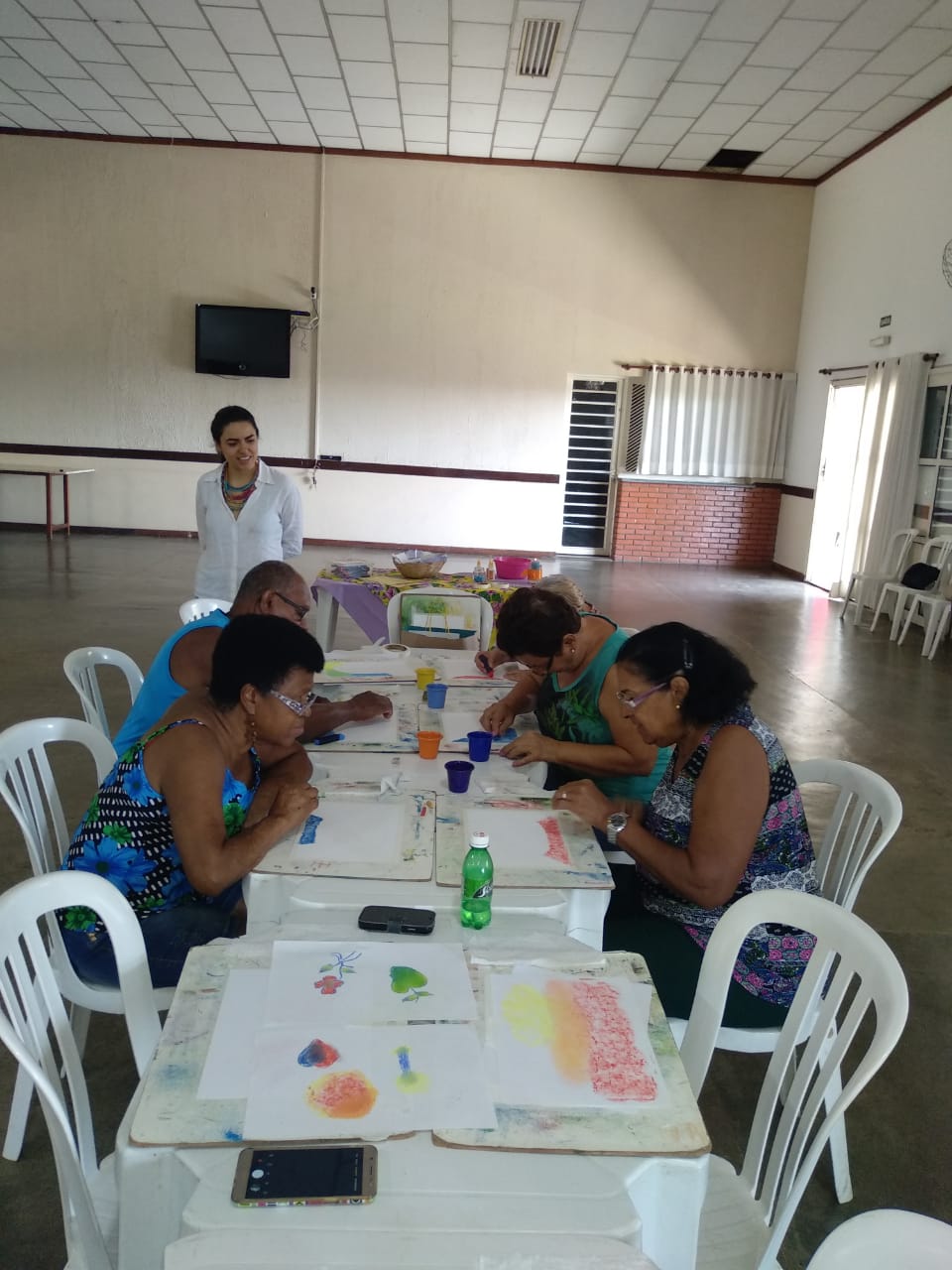 Ateliê Me Conhecendo na Roda de Cores