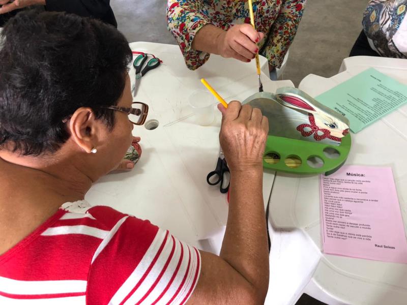 Ateliê: Aguardando a Vida Nova.