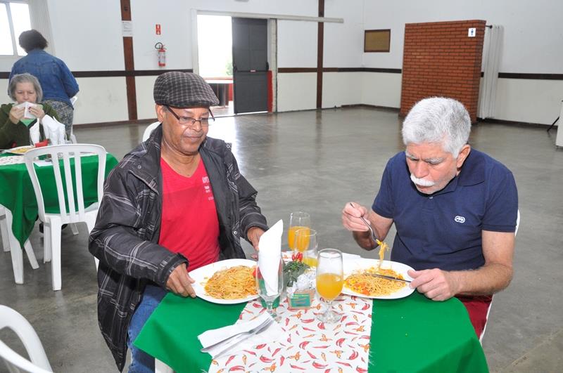 Tarde de Massa no Banescamp