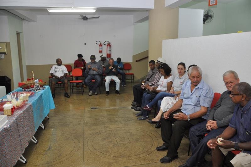 Inauguração do Salão de Jogos: carteado, damas, truco, buraco.