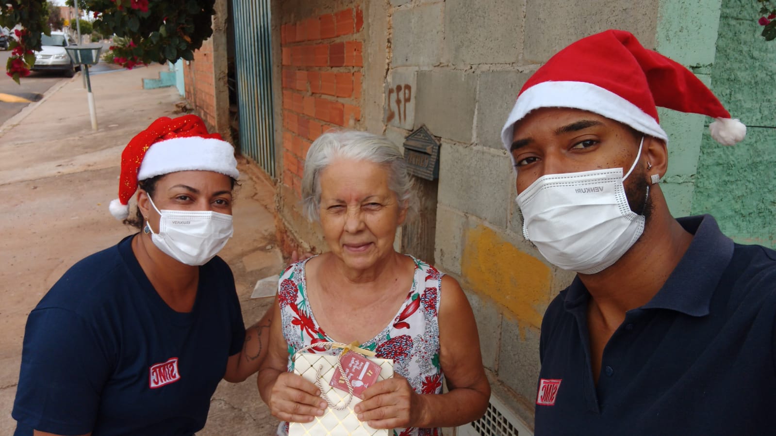 Casa dos Aposentados/as - Árvore dos Desejos - Dezembro de 2021