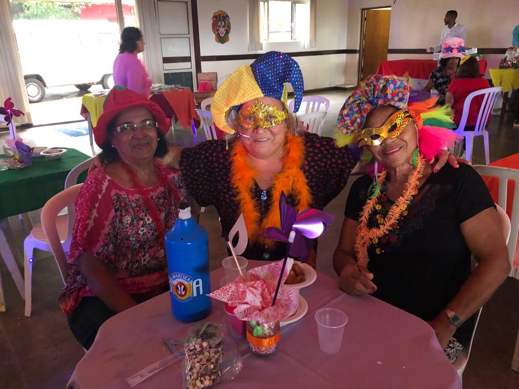 Baile de Máscaras do STMC anima aposentados/as e inicia as festividades de carnaval