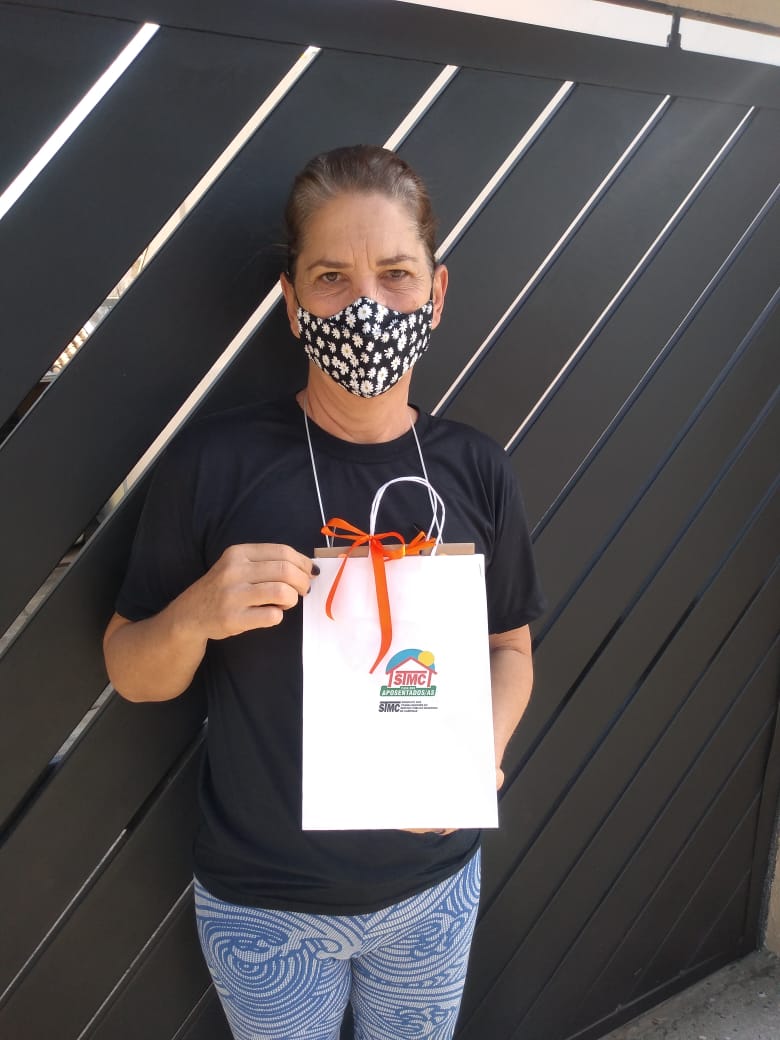 Casa dos Aposentados/as - Entrega da Livreto- Julho de 2021