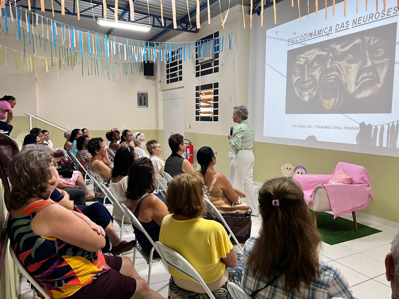 Casa dos Aposentados/as - Palestra sobre Ansiedade - Outubro de 2023	