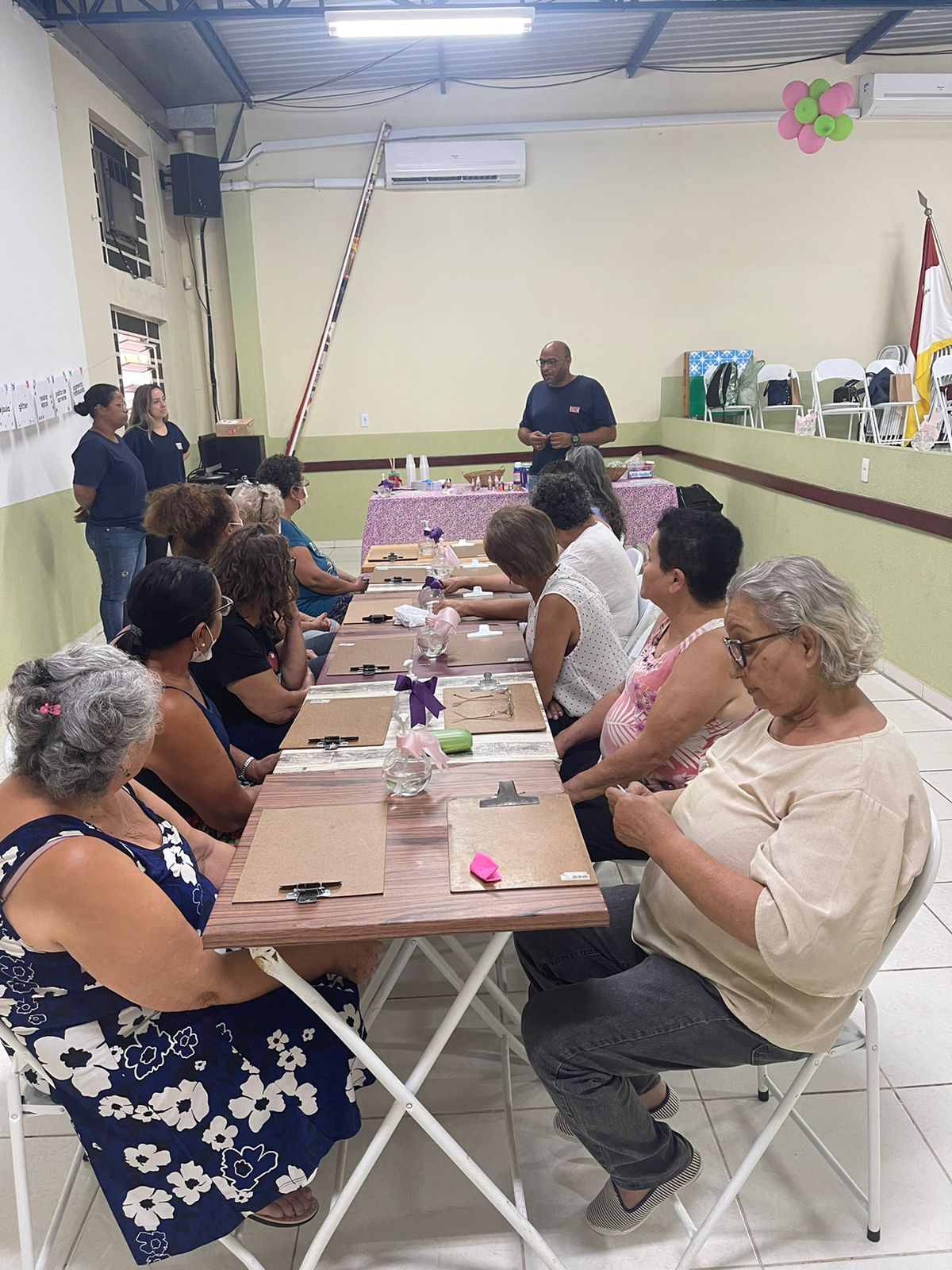 Casa dos Aposentados/as - Ateliê de Resina com Marcos Nunes - Março de 2023	