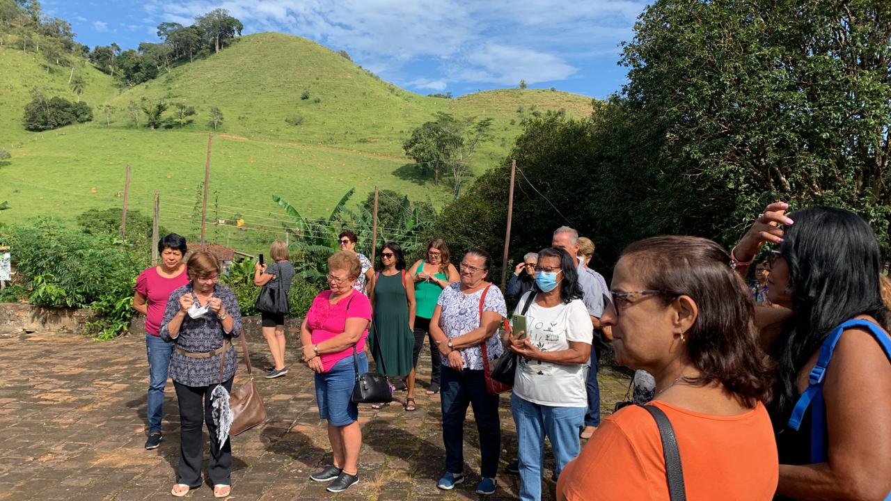 Casa dos Aposentados - Passeio do Mês em Amparo, Monte Alegre do Sul e Pedreira - Março de 2023