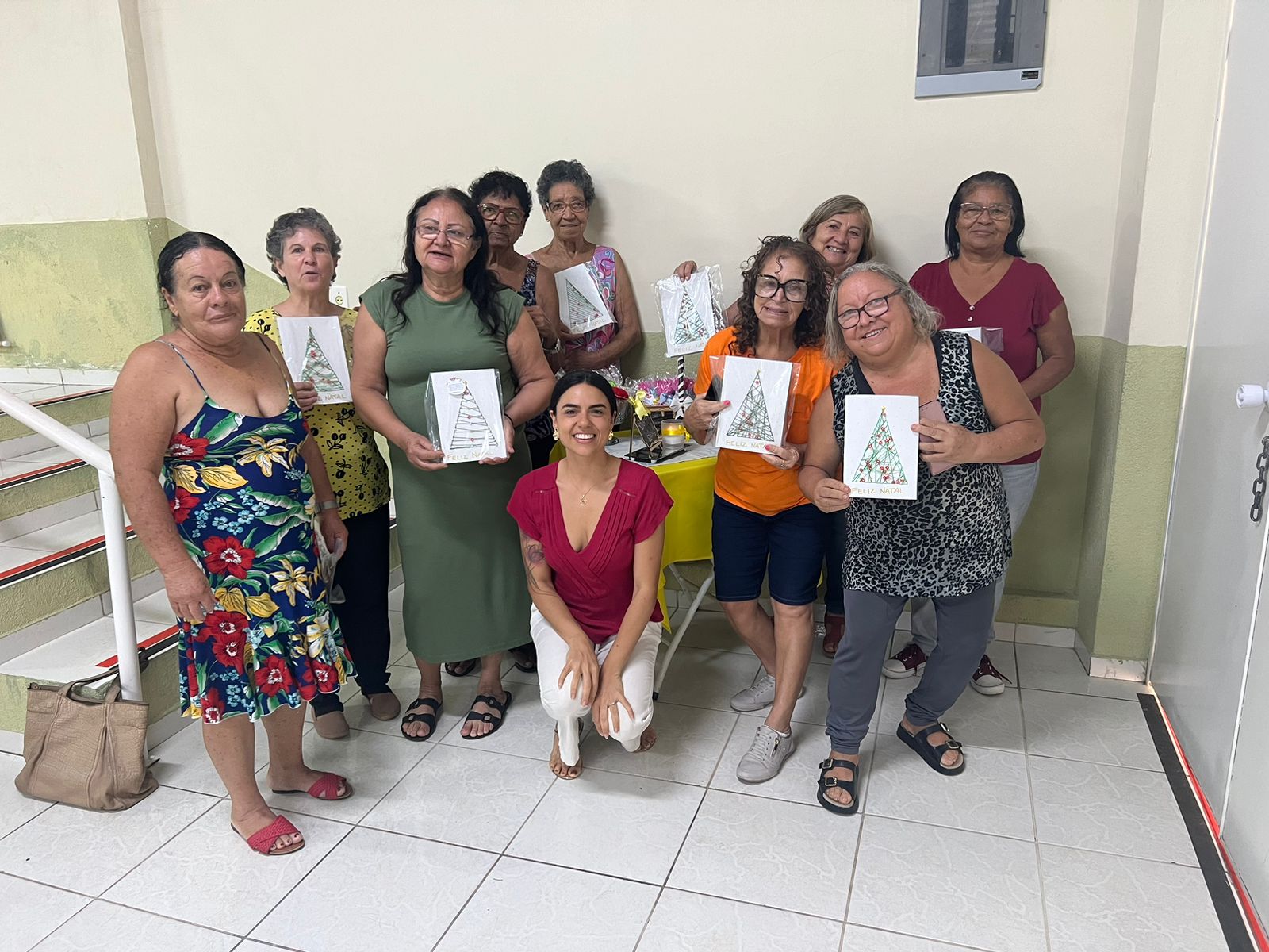 Casa dos Aposentados/as - Ateliê com Marianna: Bordado em Cartões - Novembro de 2023	