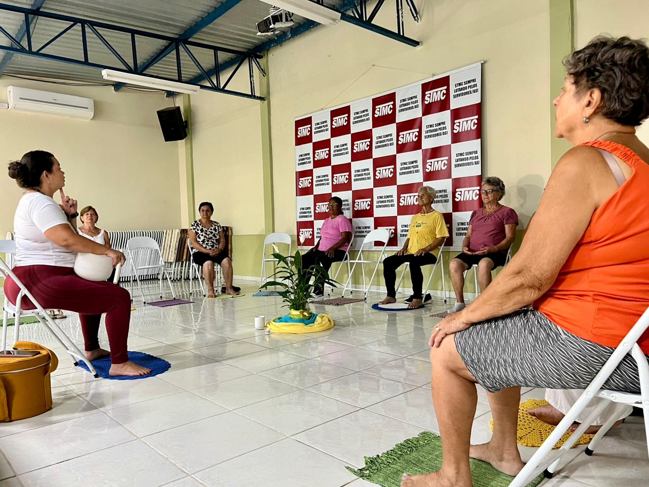 Casa dos Aposentados/as - Yoga com Gleyce Boré - Fevereiro de 2024