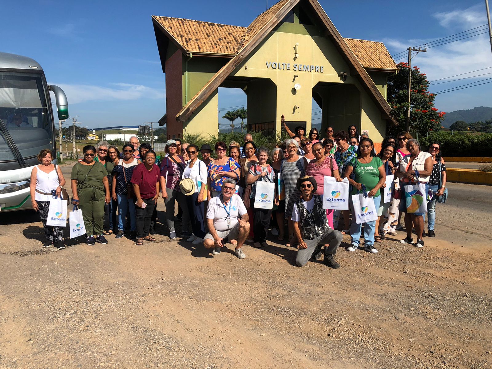 Casa dos Aposentados/as - Passeio à Extrema/MG - Abril de 2024