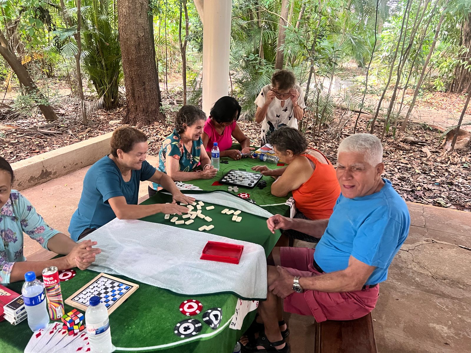 Casa dos Aposentados/as - Piquinique no Bosque - Abril de 2024