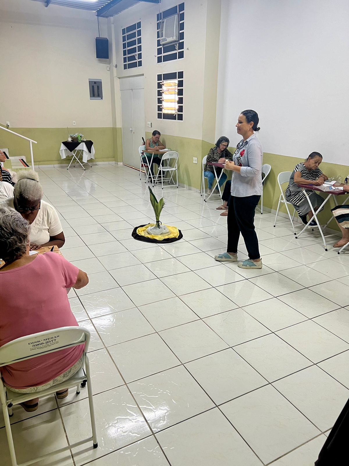 Casa dos Aposentados/as - Oficina de Memórias com Dra. Marcela Gomes - Maio de 2024