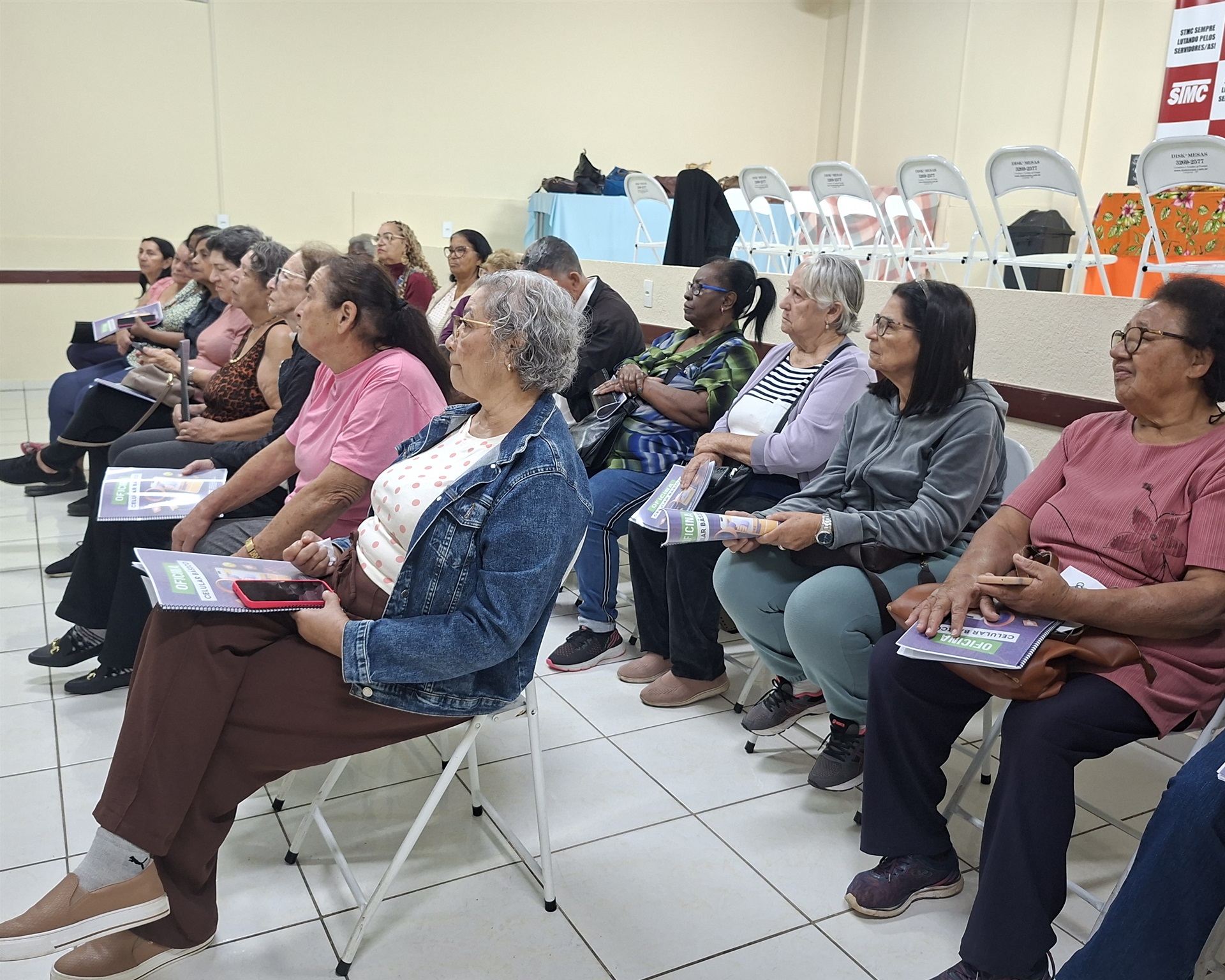 Curso de Uso de Celular - 25/08