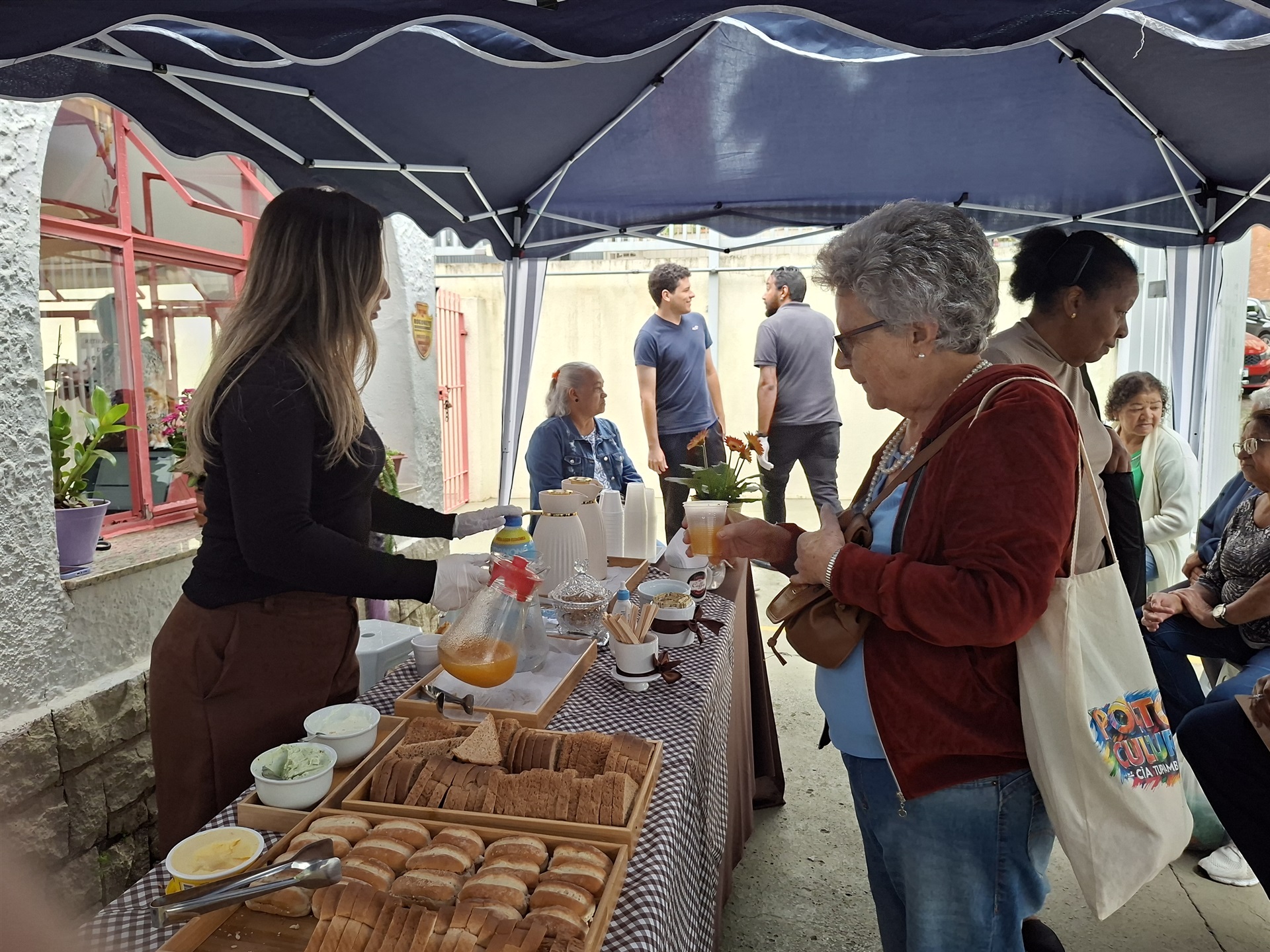 Café com Holerite - 29/10